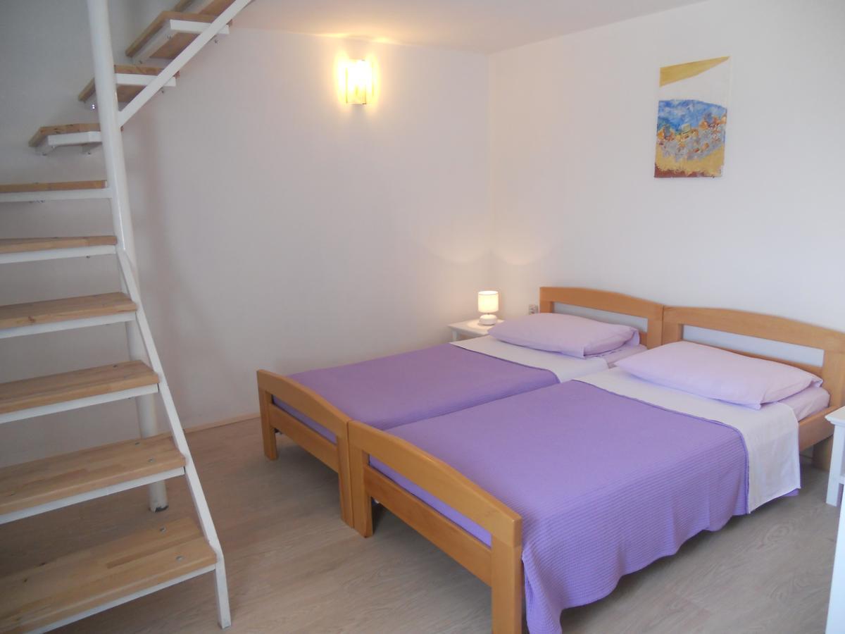 Apartment Casa Ezio Ljubač Kültér fotó